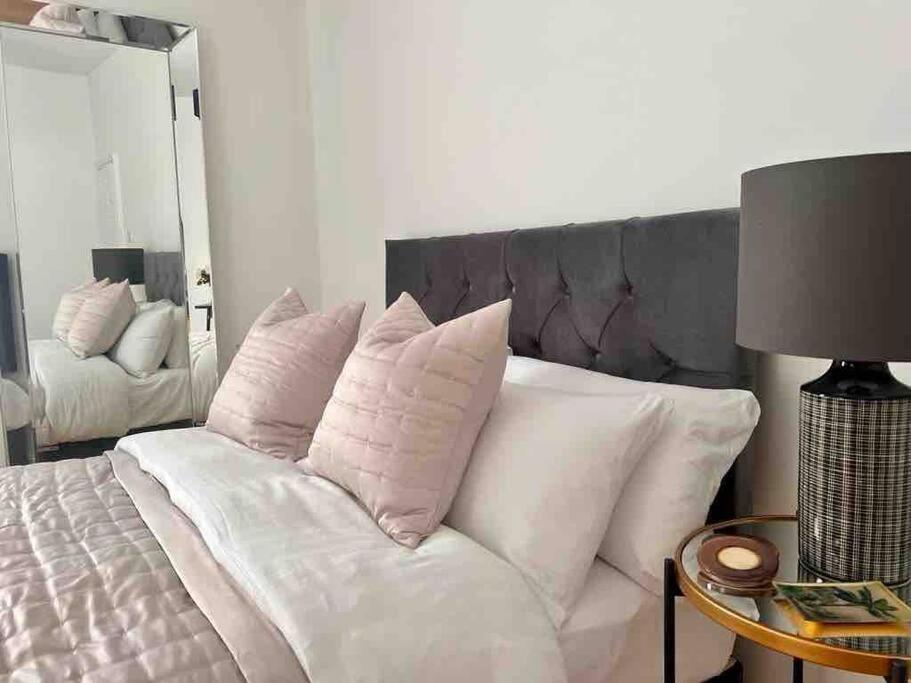 Anfield Home Sleeps 5 Close To Lfc Free Parking Liverpool Esterno foto
