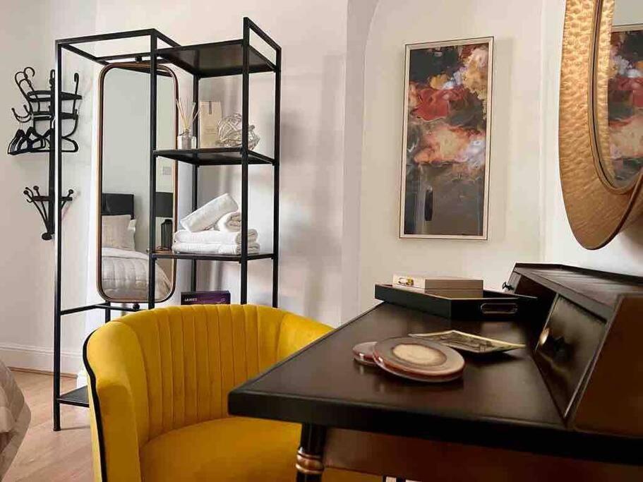 Anfield Home Sleeps 5 Close To Lfc Free Parking Liverpool Esterno foto